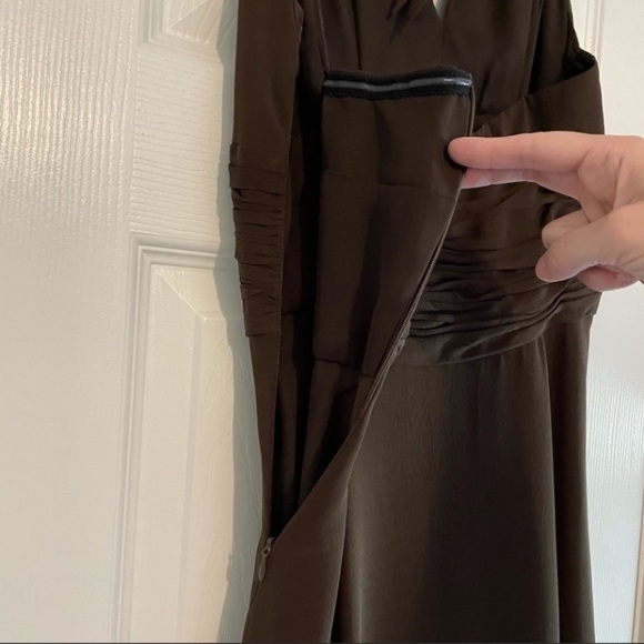 Beautiful brown silk evening dress. Worn once! size 8. Ankle length. - Picture 5 of 11